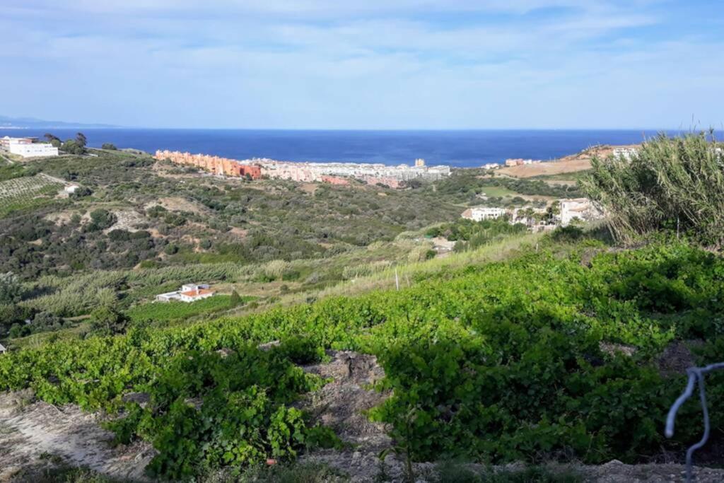 Beautiful Apartment In Duquesa Suites And Gardens Castillo de Sabinillas Ngoại thất bức ảnh